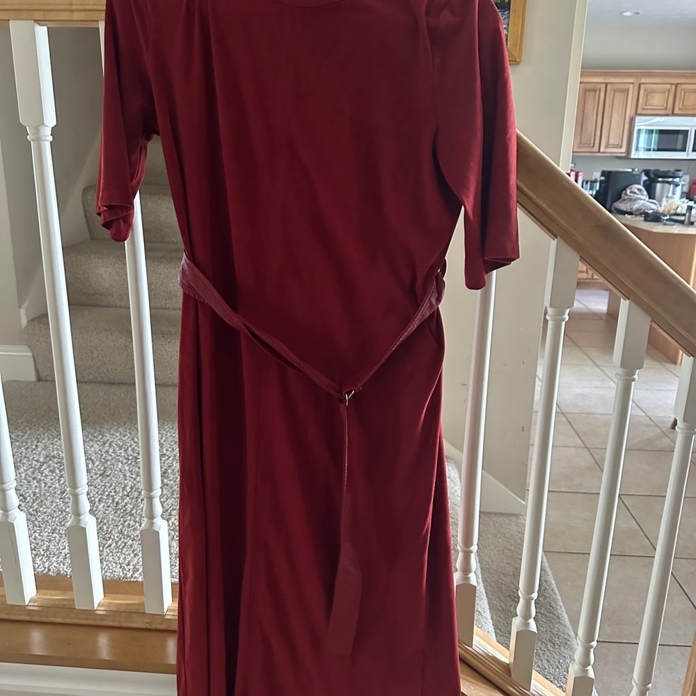 Medium size dress worn several times in good condition